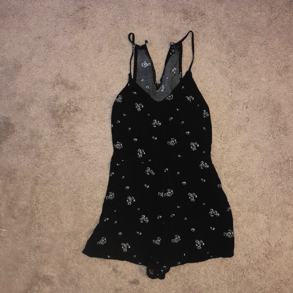 Pacsun romper